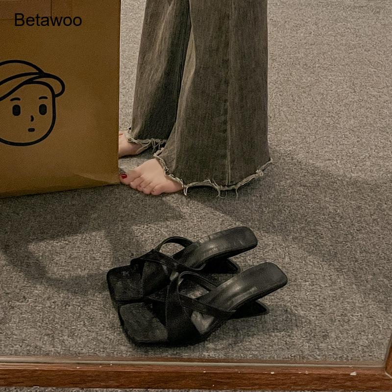Women's Curved Block Heel Mule - Square Toe Mule avaliação e preço