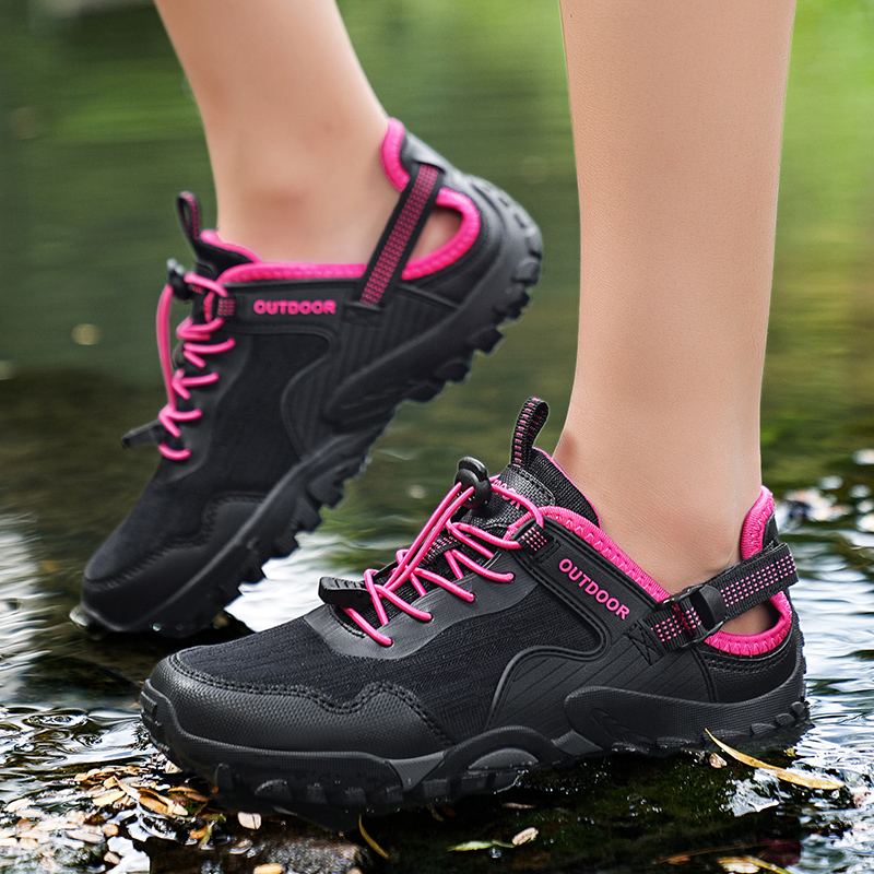 Classic Black Red Women Hiking - Women Shoes Big W avaliação e preço